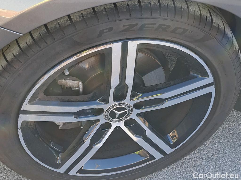  Mercedes  CLA-Klasse Clase CLA CLA 180 (118.684) 1.3 135CV AT7 E6d #4