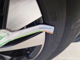  Peugeot  2008 PEUGEOT  / 2019 / 5P / CROSSOVER BLUEHDI 130 EAT8 ALLURE S/S AUT. #79