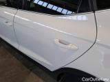  Seat  Arona SEAT  / 2017 / 5P / CROSSOVER 1.0 TGI 66KW FR #63