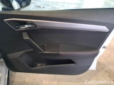  Seat  Arona SEAT  / 2017 / 5P / CROSSOVER 1.0 TGI 66KW FR #97
