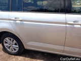  Volkswagen  Touran VOLKSWAGEN  / 2015 / 5P / MONOVOLUME 2.0 TDI SCR BUSINESS BMT DSG #38