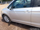  Volkswagen  Touran VOLKSWAGEN  / 2015 / 5P / MONOVOLUME 2.0 TDI SCR BUSINESS BMT DSG #47