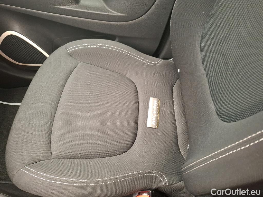  Renault  Captur  Business 0.9 TCe 90CV BVM5 E6 #39