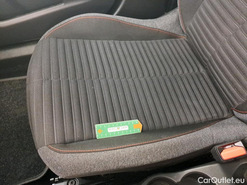  Peugeot  2008  Active Business 1.5 HDi 110CV BVM6 E6d #2