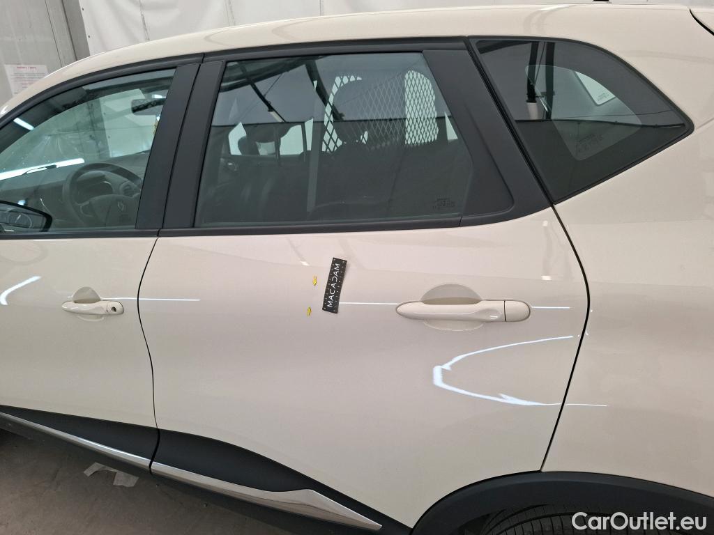  Renault  Captur  Business 0.9 TCe 90CV BVM5 E6 #9