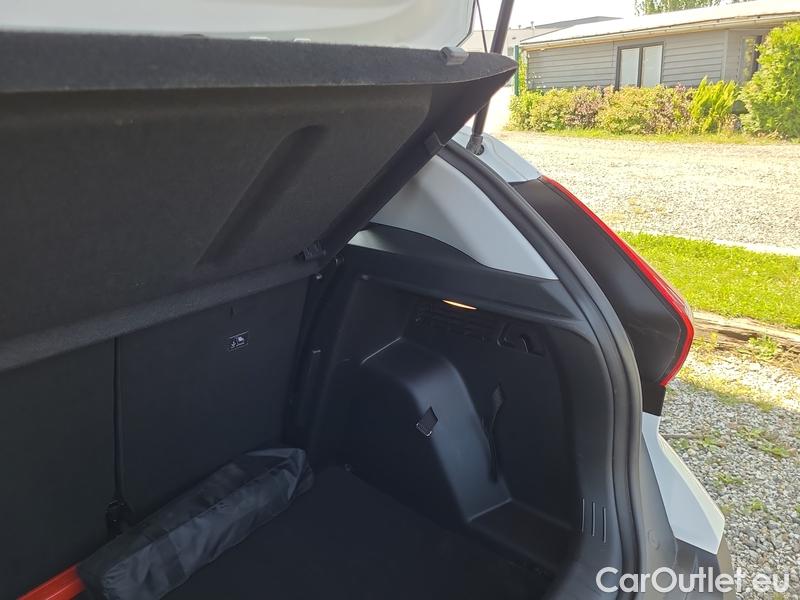  Hyundai  Bayon   (2021)  1.0T-GDI Comfort Club 5d #2