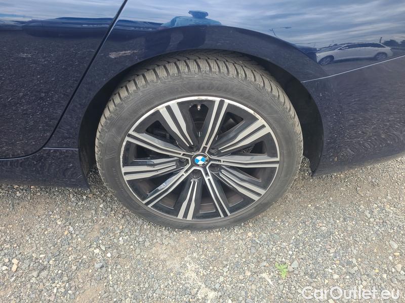  Bmw  Serie 3  Touring (F31) (2015) 320d hyb.Touring xDrive AT #11