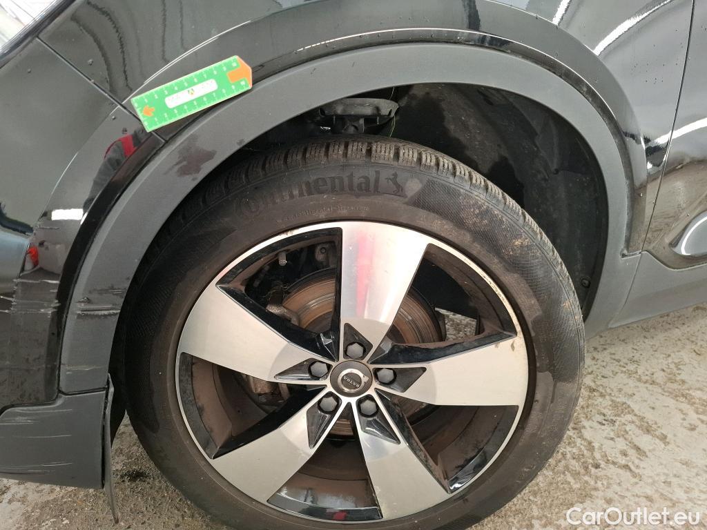  Volvo  XC 40 XC40 Momentum 2WD 2.0 D3 150CV BVM6 E6dT #28