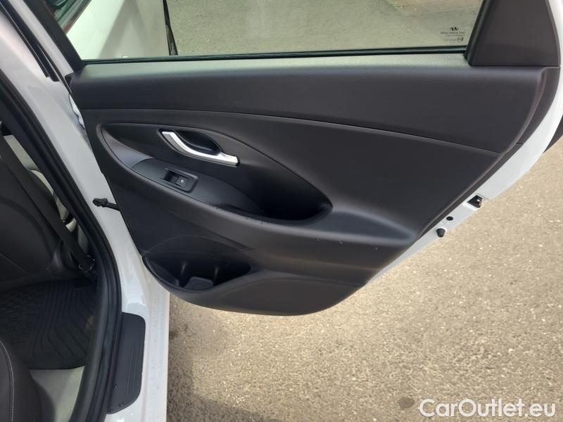  Hyundai  i30   cw (PD)(2017->)  kom.1.6CRDi 115 Smart #19