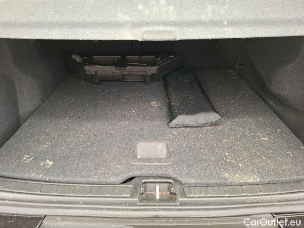  Volvo  XC 40 XC40 Momentum 2WD 2.0 D3 150CV BVM6 E6dT #21