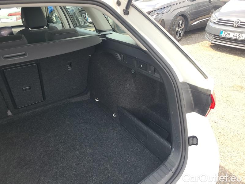  Skoda  Octavia  Combi (NX3)(2020) Oct.Combi 2.0TDI 85 Style #21