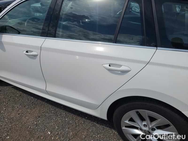  Skoda  Octavia  Combi (NX3)(2020) Oct.Combi 2.0TDI 85 Style #5