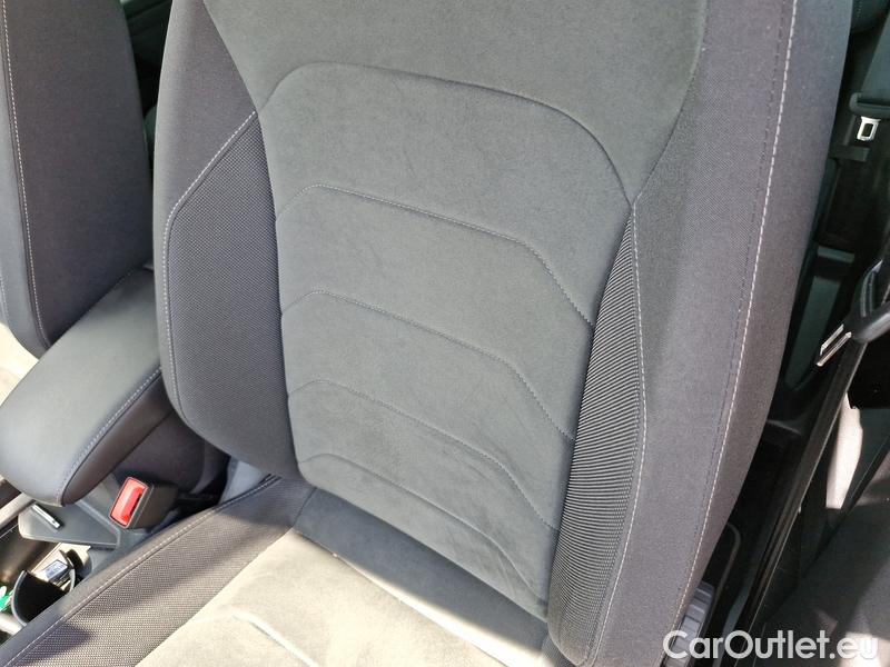  Volkswagen  Tiguan  (AX1)(2020)  2.0TDI 110 Elegan 4M AT #7