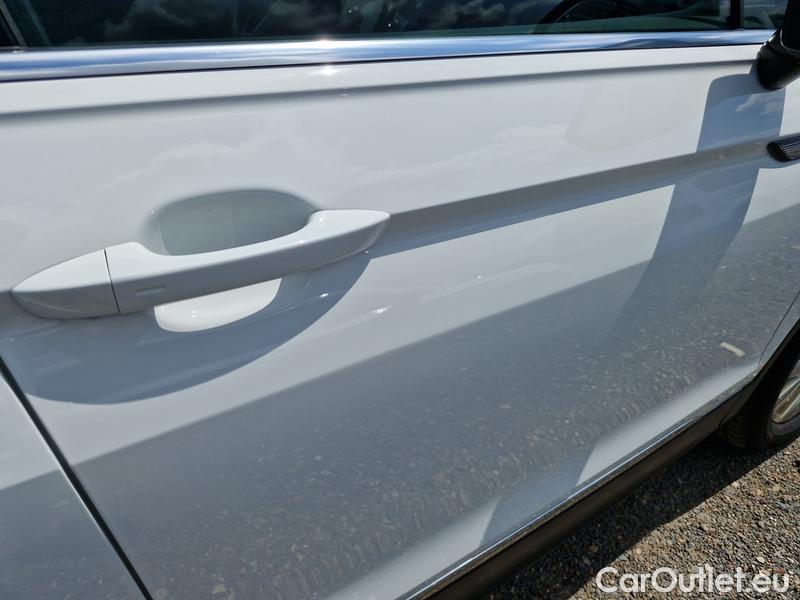  Volkswagen  Tiguan  (AX1)(2020)  2.0TDI 110 Elegan 4M AT #19