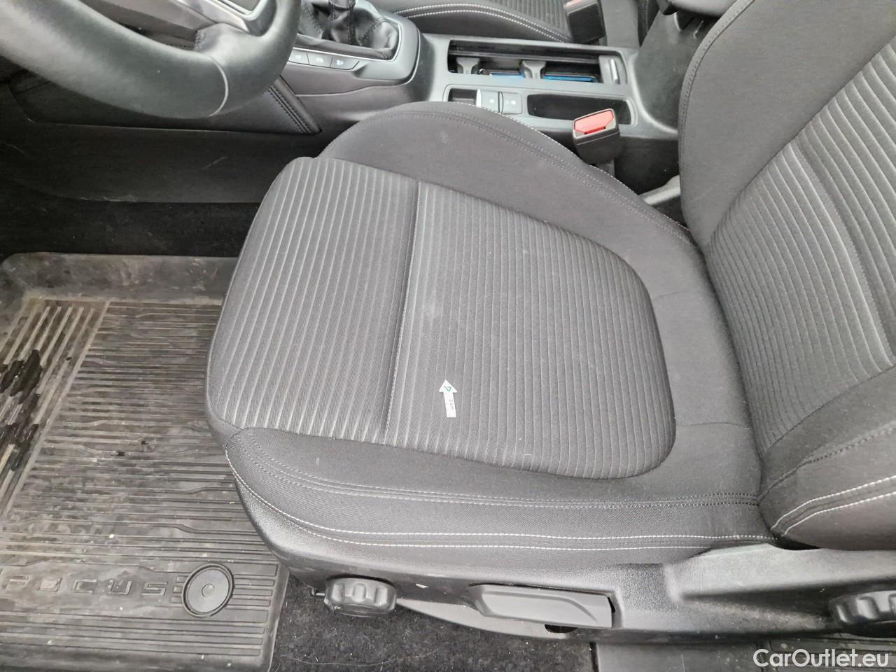  Ford  Focus 1.0 EcoBoost 125CP Titanium #36