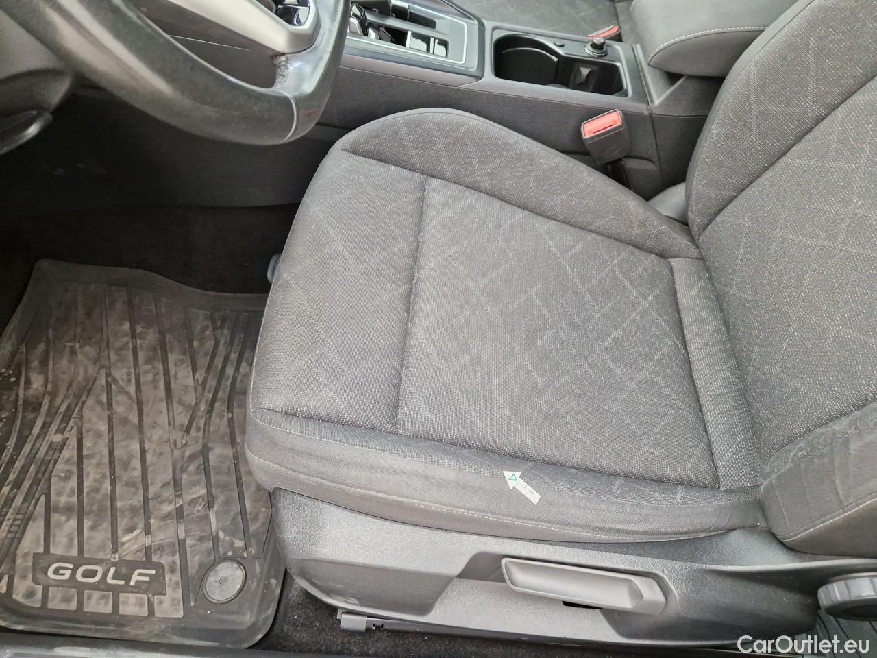  Volkswagen  Golf  2.0 TDI 116HP DSG Life Variant #34