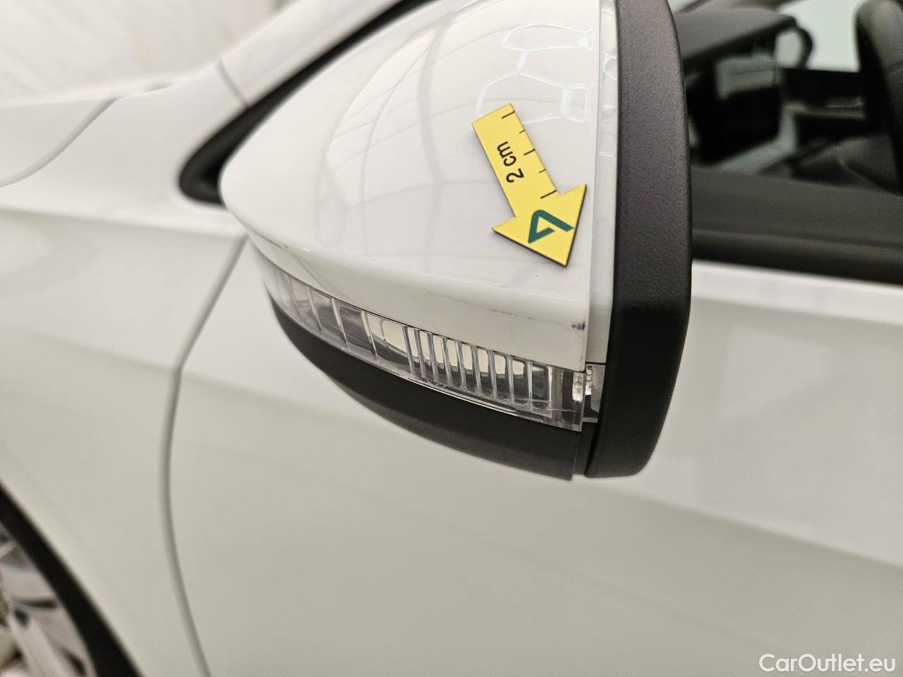  Volkswagen  Golf  Life 1.5 eTSI ACT DSG mild-Hybrid #4