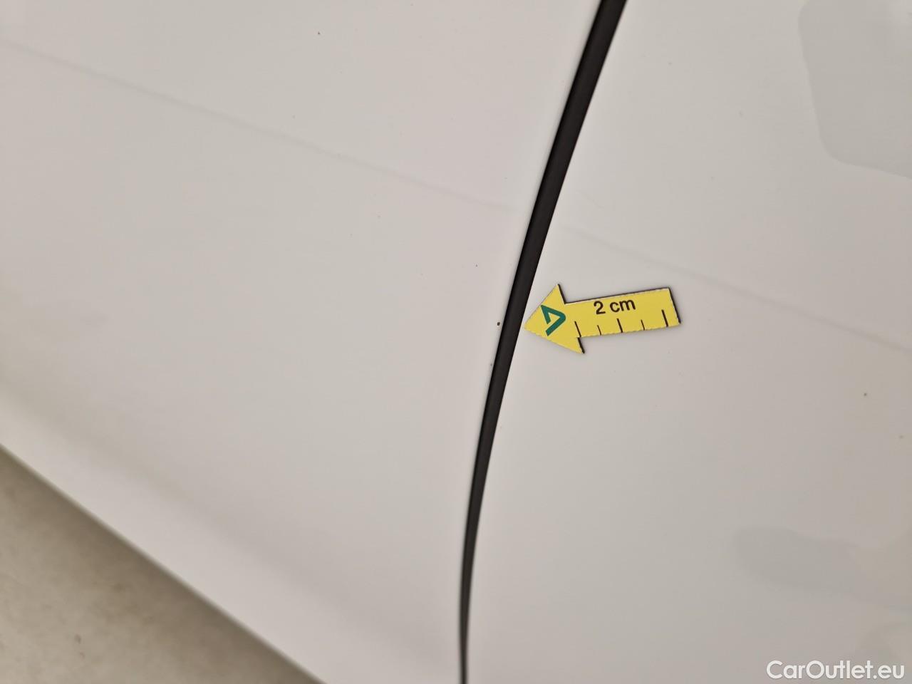  Volkswagen  Golf  Life 1.5 eTSI ACT DSG mild-Hybrid #2
