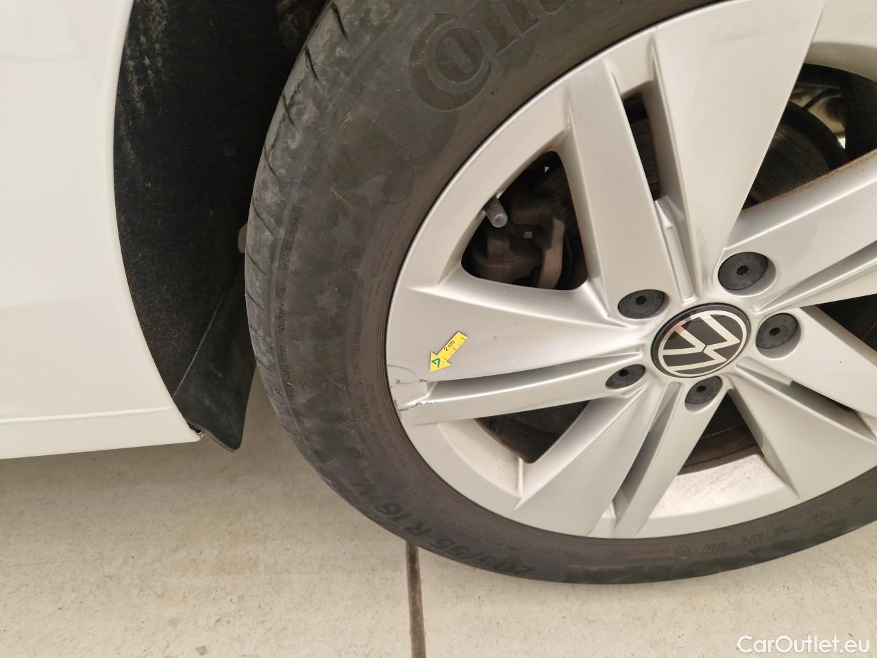  Volkswagen  Golf  Life 1.5 eTSI ACT DSG mild-Hybrid #20