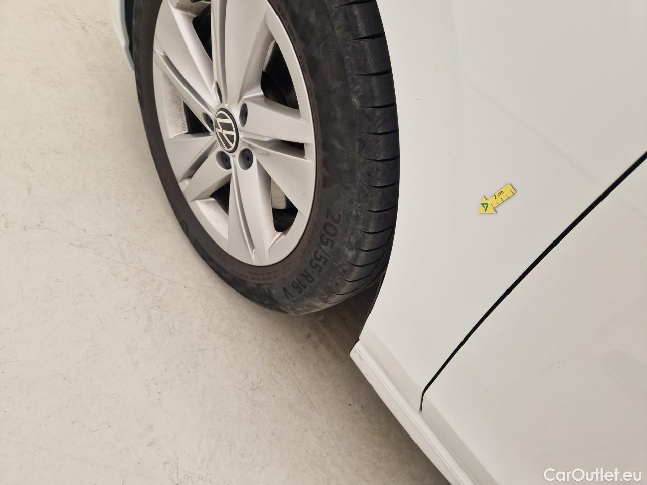  Volkswagen  Golf  Life 1.5 eTSI ACT DSG mild-Hybrid #5