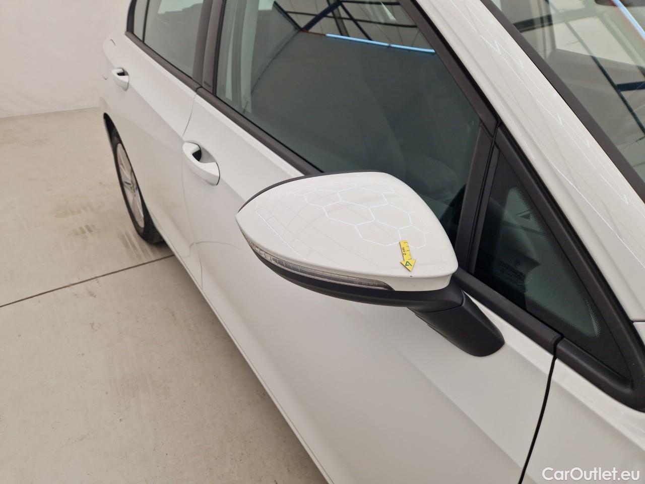  Volkswagen  Golf  Life 1.5 eTSI ACT DSG mild-Hybrid #15