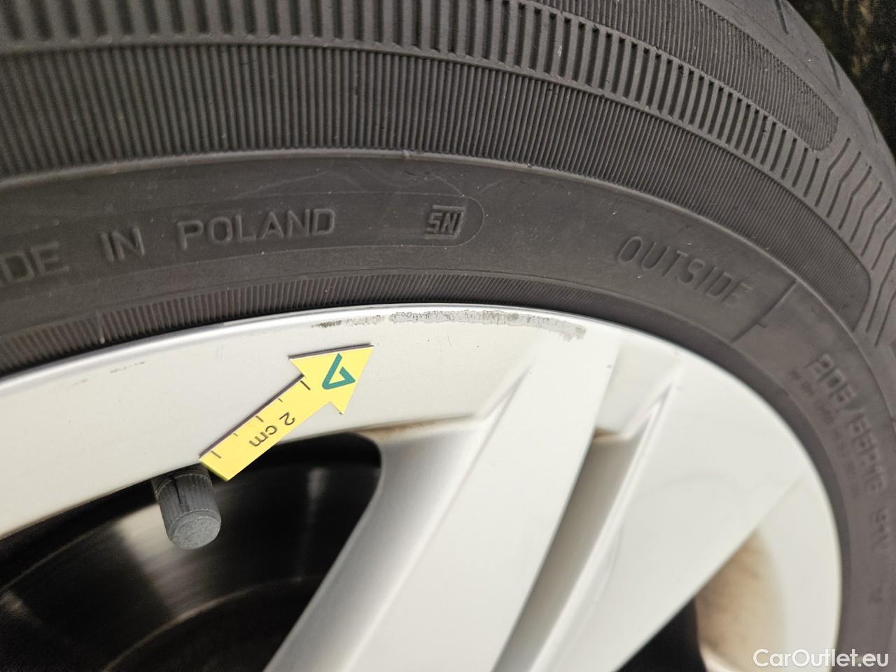  Volkswagen  Golf  Life 1.5 eTSI ACT DSG mild-Hybrid #12
