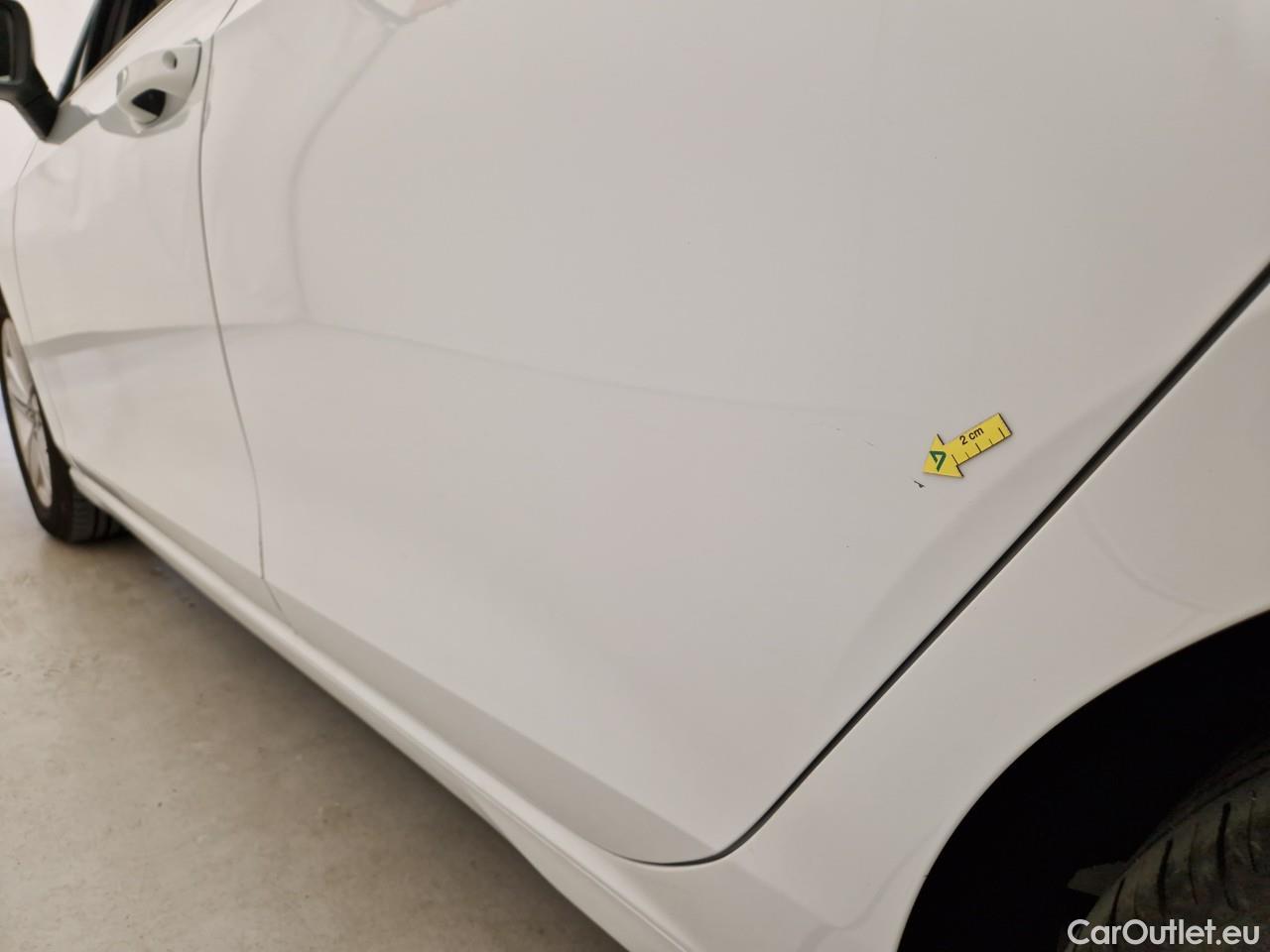  Volkswagen  Golf  Life 1.5 eTSI ACT DSG mild-Hybrid #15