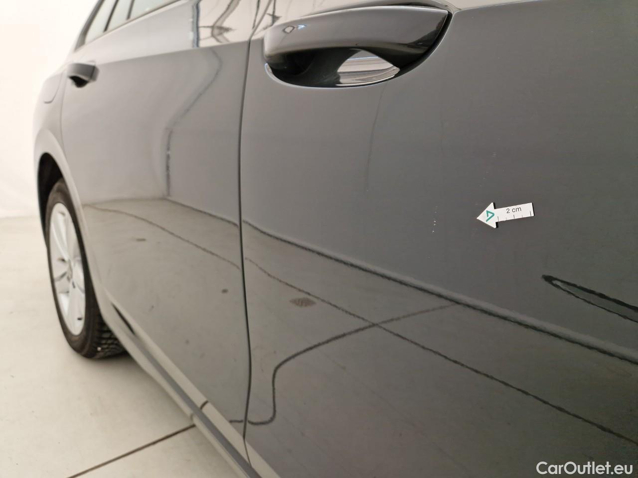  Volkswagen  Golf  2.0 TDI 116HP DSG Life Variant #22
