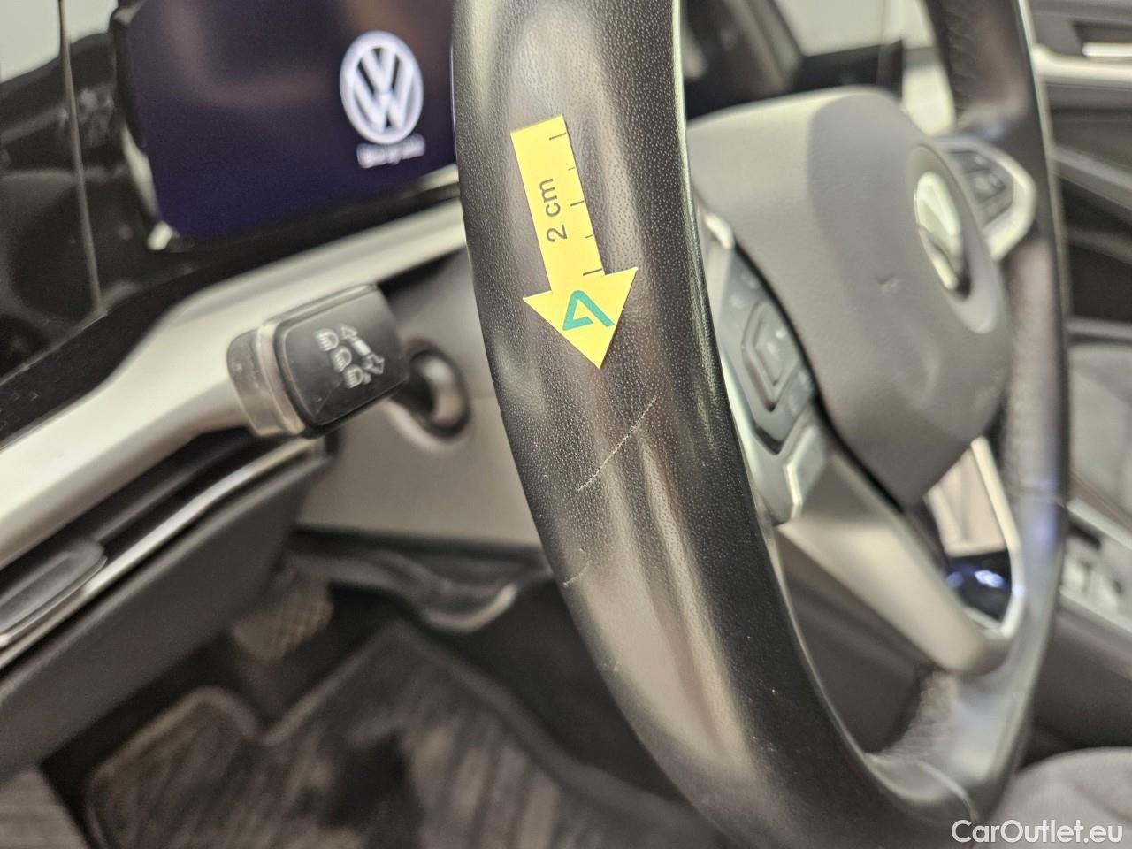  Volkswagen  Golf  Life 1.5 eTSI ACT DSG mild-Hybrid #26