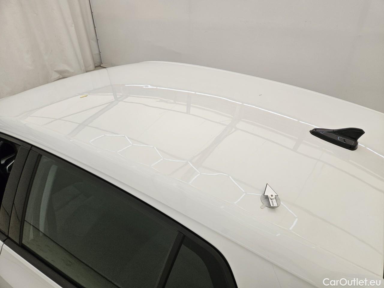  Volkswagen  Golf  Life 1.5 eTSI ACT DSG mild-Hybrid #56