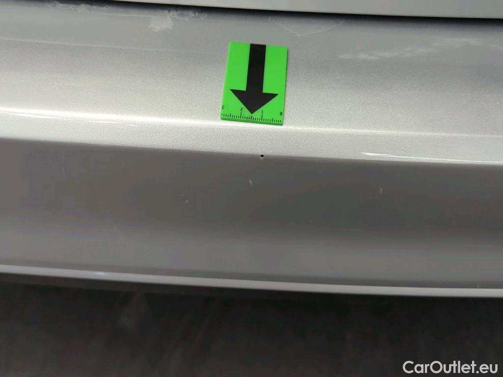  Volkswagen  Passat Var.Comfortline 1.6 TDI DSG 120 CP #3