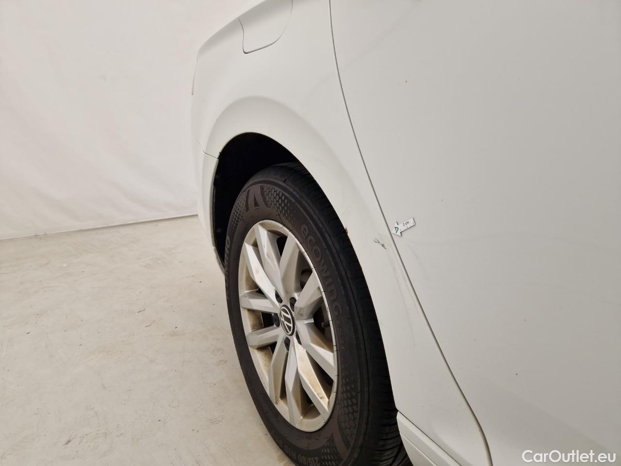  Volkswagen  Passat Comfortline 2.0 TDI 122CP DSG #25