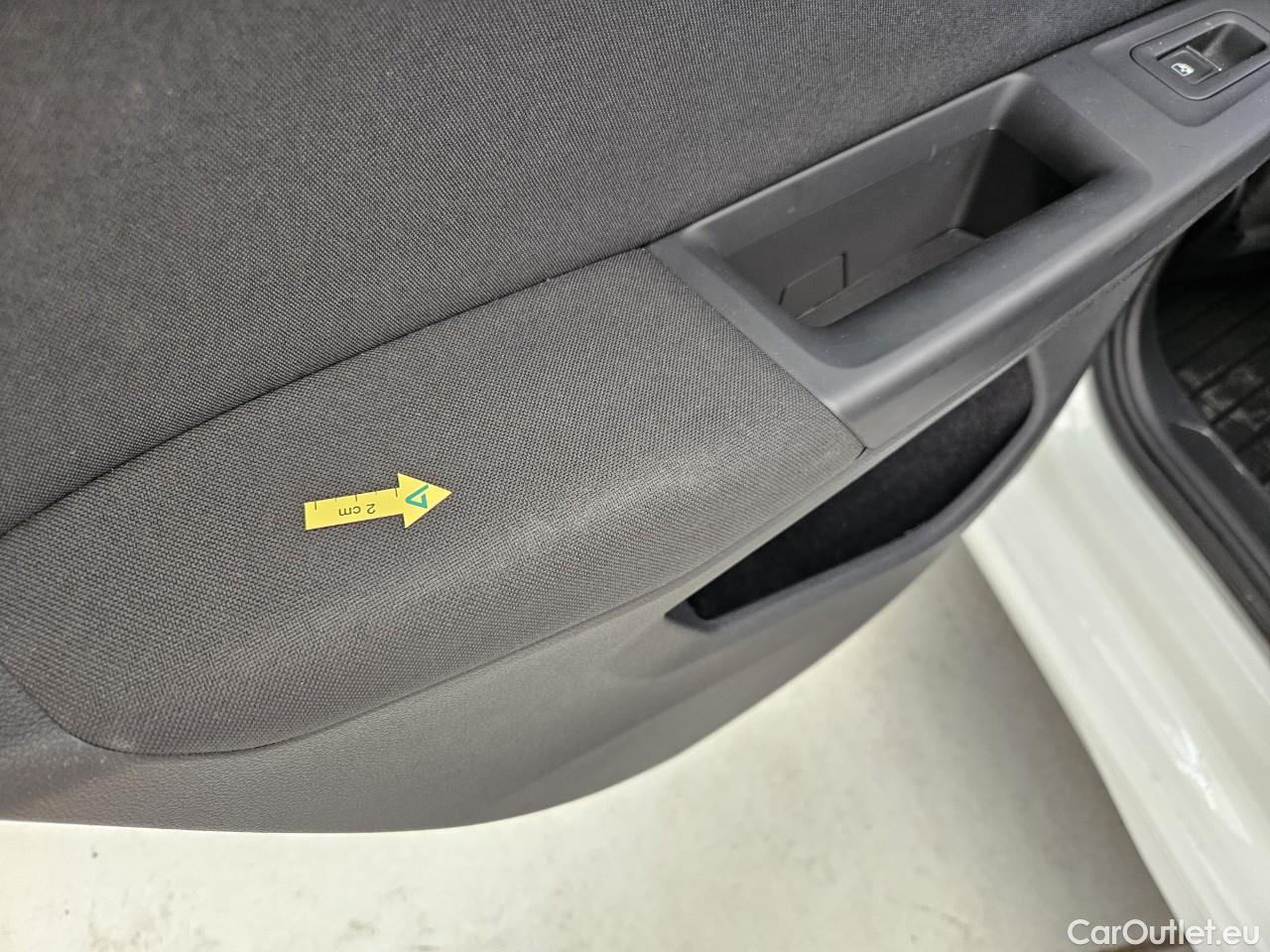  Volkswagen  Golf  Life 1.5 eTSI ACT DSG mild-Hybrid #40