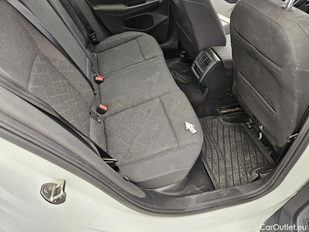  Volkswagen  Golf  Life 1.5 eTSI ACT DSG mild-Hybrid #72