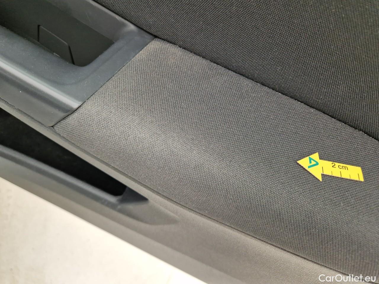  Volkswagen  Golf  Life 1.5 eTSI ACT DSG mild-Hybrid #21