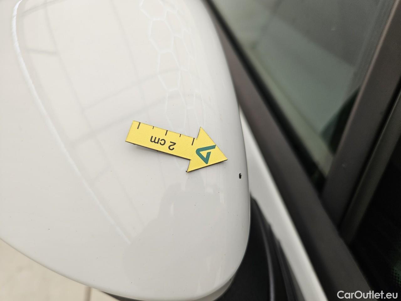  Volkswagen  Golf  Life 1.5 eTSI ACT DSG mild-Hybrid #33