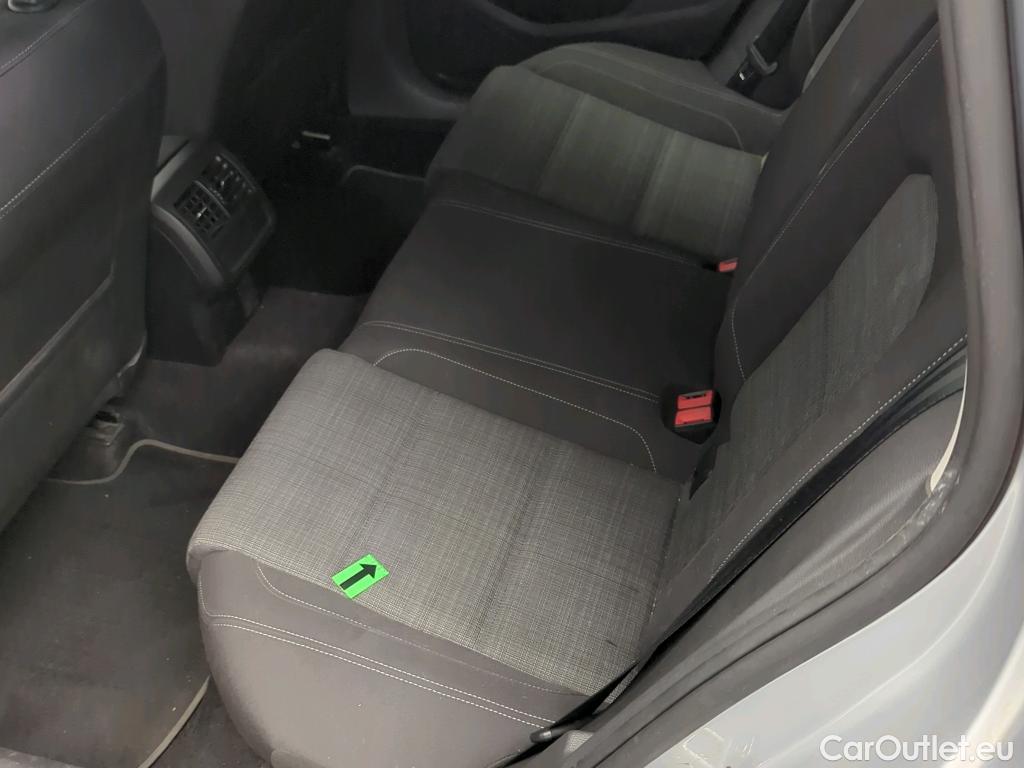  Volkswagen  Passat Var.Comfortline 1.6 TDI DSG 120 CP #26