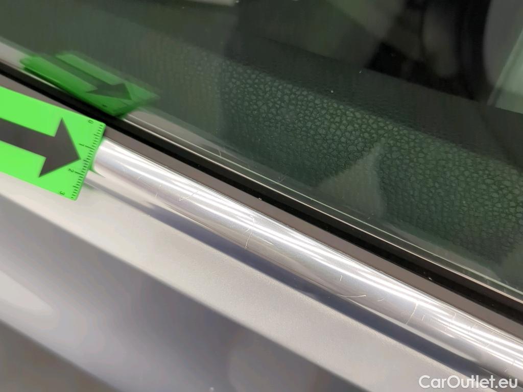  Volkswagen  Passat Var.Comfortline 1.6 TDI DSG 120 CP #17