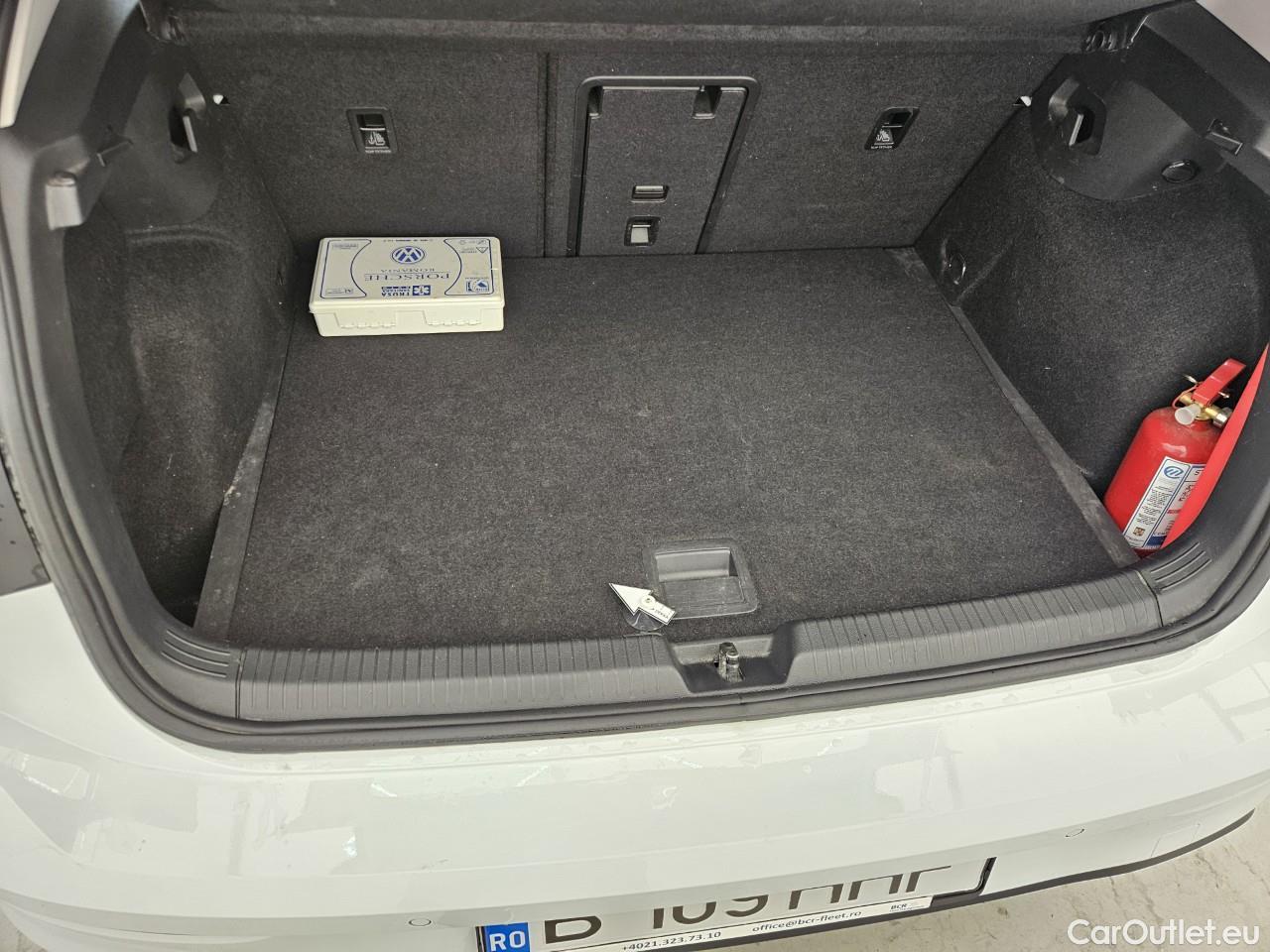  Volkswagen  Golf  Life 1.5 eTSI ACT DSG mild-Hybrid #39