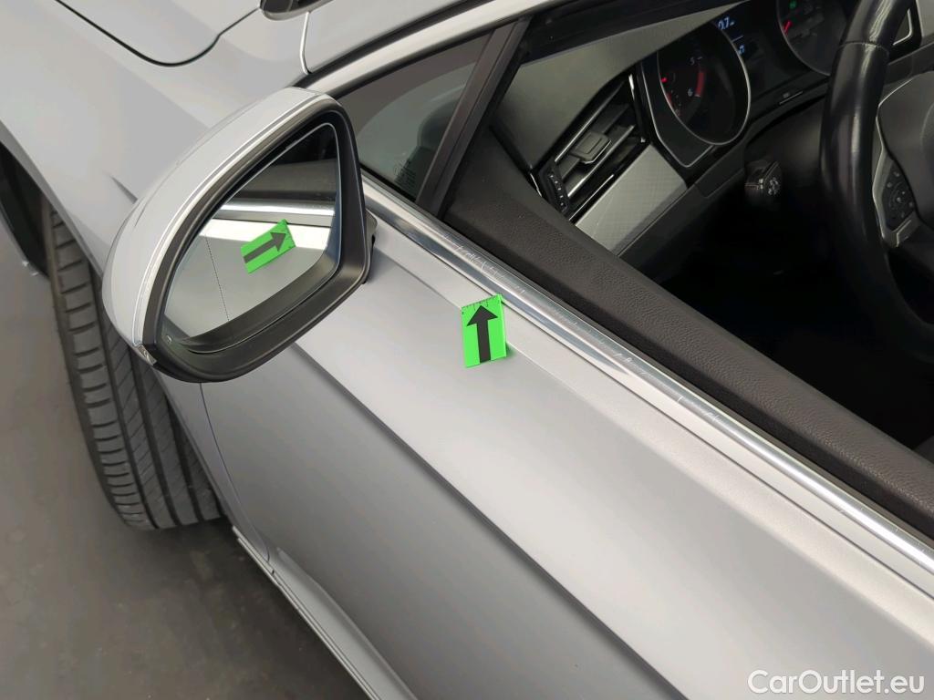  Volkswagen  Passat Var.Comfortline 1.6 TDI DSG 120 CP #14