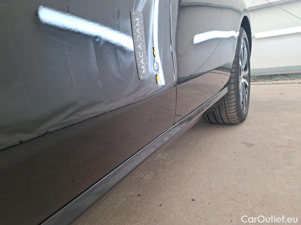  Mercedes  E-Klasse MERCEDES-BENZ Classe E Break / 2020 / 5P / Break 2.0 E 300 DE AVANTGARDE LINE AUTO #9
