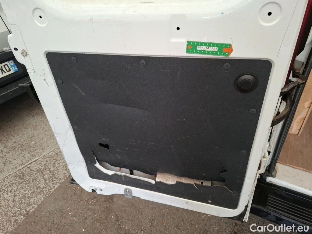  Citroen  Jumper  Fourgon Grand Volume 33 L2H2 Driver BlueHDi 140 Start&Stop 140CV BVM6 #15