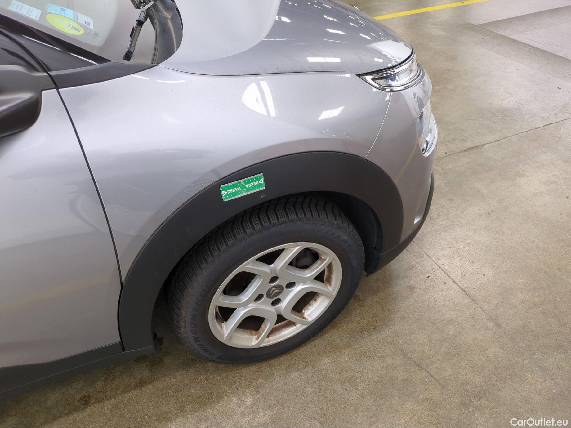  Citroen  C4 Cactus  Feel Business 1.5 BlueHDI 120CV BVA6 E6dT #34