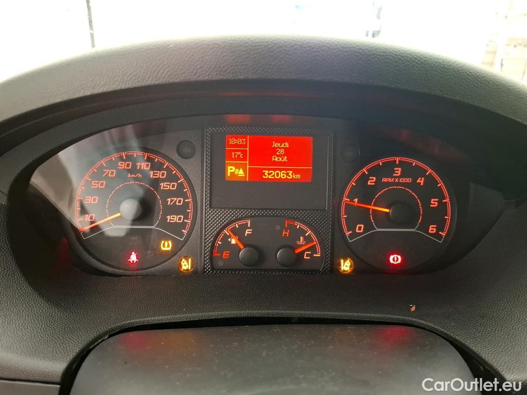  Citroen  Jumper  Fourgon Grand Volume 33 L2H2 Driver BlueHDi 140 Start&Stop 140CV BVM6 #24
