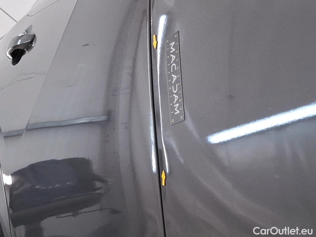  Peugeot  2008  Active Pack 1.2 PureTech 130CV BVA8 E6d #4