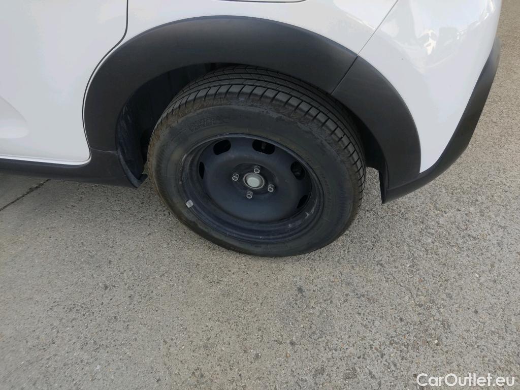  Citroen  C3  Live Pack 1.5 BlueHDi 100CV MT6 E6d #26