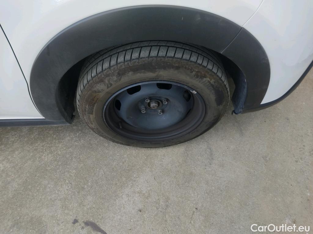  Citroen  C3  Live Pack 1.5 BlueHDi 100CV MT6 E6d #28