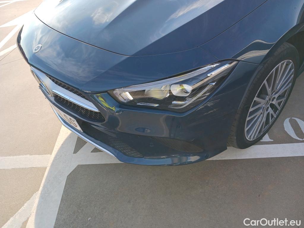  Mercedes  CLA-Klasse Clase CLA CLA 250 e (118.386) 1.3 220CV AT8 E6d #40