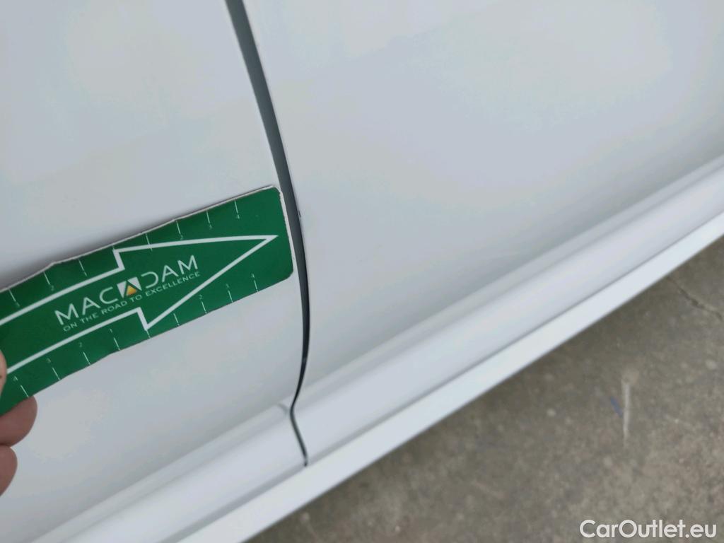  Toyota  Corolla TOYOTA  1.8 125H ACTIVE TECH E-CVT #21