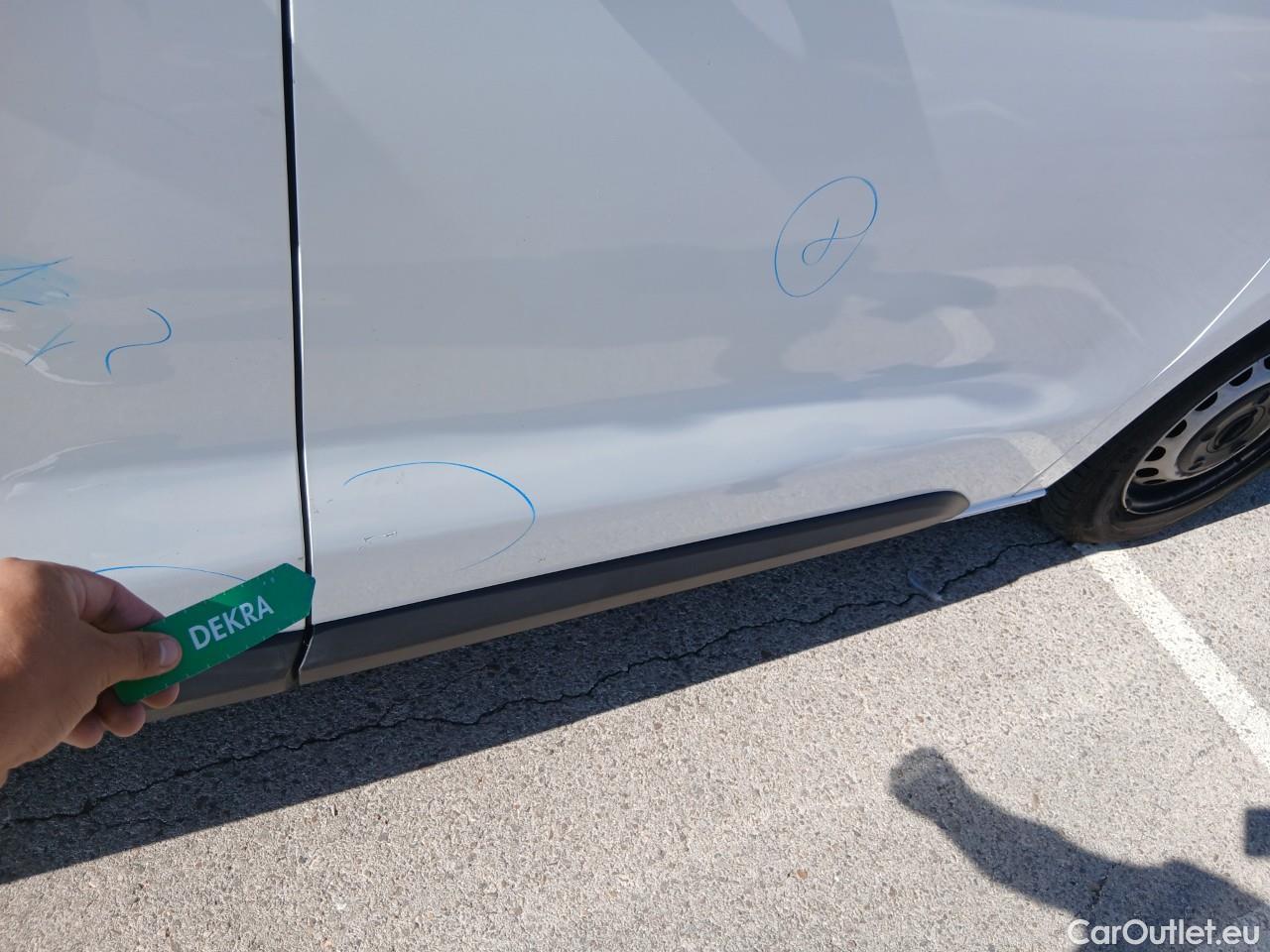  Opel  Vivaro OPEL  / 2019 / 4P / furgón 1.5 Diésel 74kW (100CV) M Std Express (AC) #29